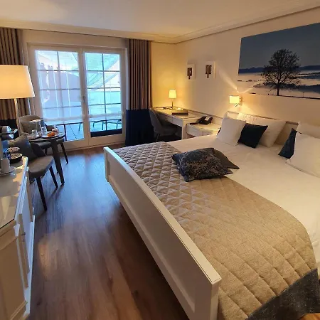 Bio- Und Wellnesshotel Alpenblick Hotel 4*