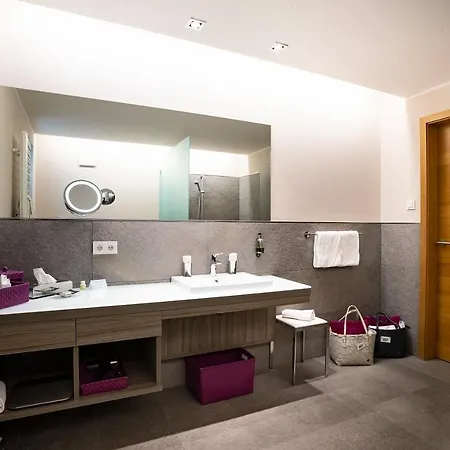 Bio- Und Wellnesshotel Alpenblick ヘーヘンシュヴァント