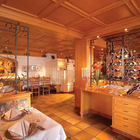 Bio- Und Wellnesshotel Alpenblick Hotell 4*