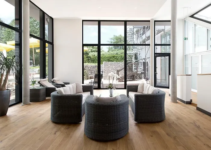 Bio- Und Wellnesshotel Alpenblick ホテル 4*